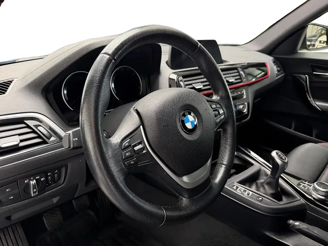 BMW 118 - Thumbnail 6