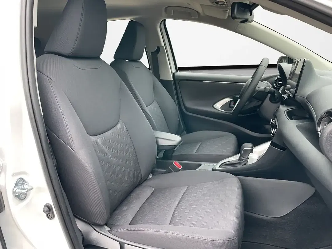 Toyota Yaris - Thumbnail 15