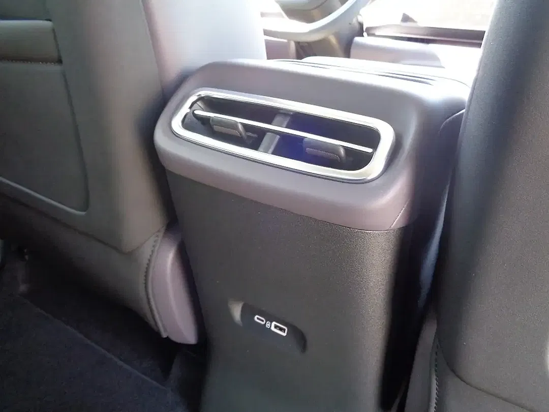 Leapmotor C10 - Thumbnail 8