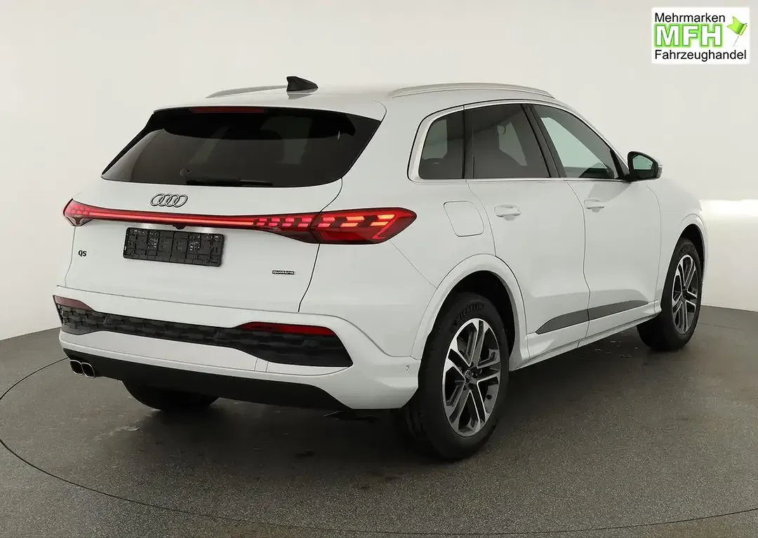 Audi Q5 - Thumbnail 2