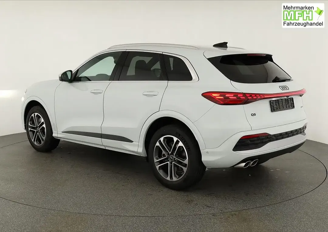 Audi Q5 - Thumbnail 3