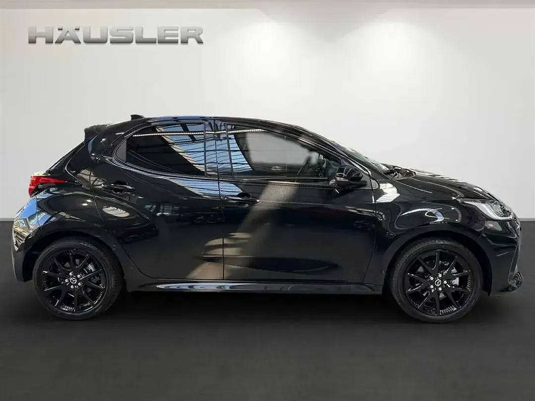 Mazda 2 - Thumbnail 3