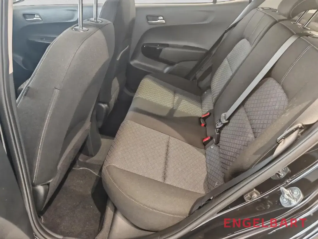 Kia Picanto - Thumbnail 11