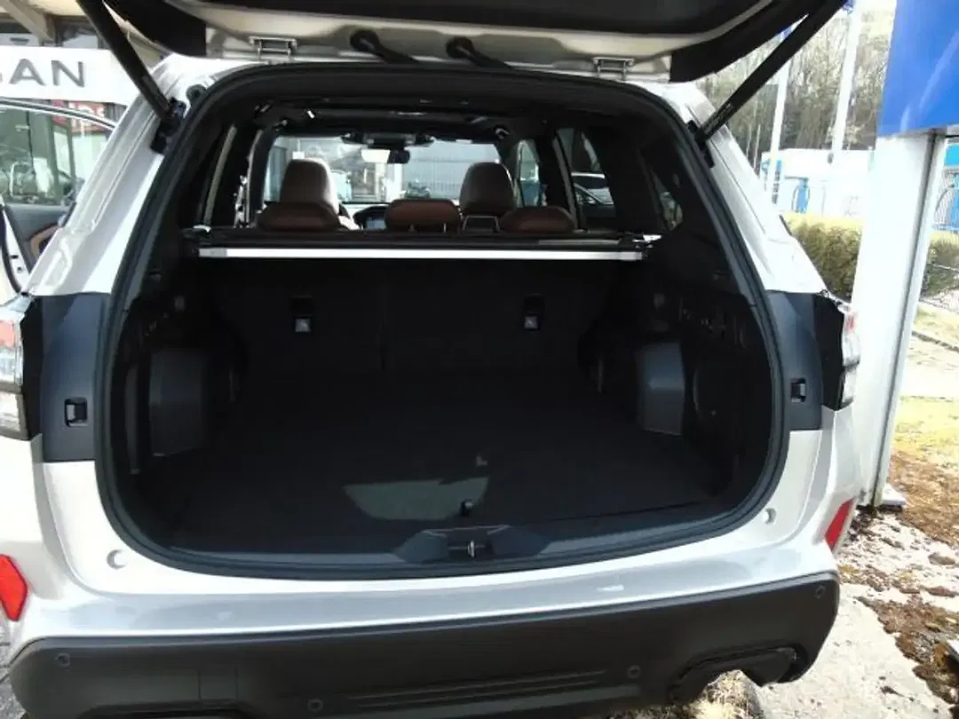 Subaru Forester - Thumbnail 10