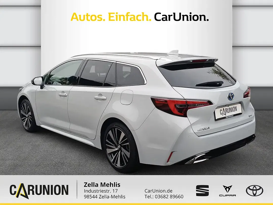 Toyota Corolla - Thumbnail 6