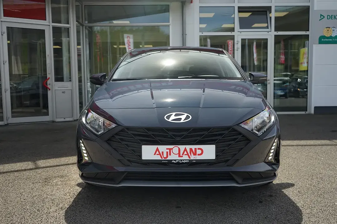 Hyundai i20 - Thumbnail 2