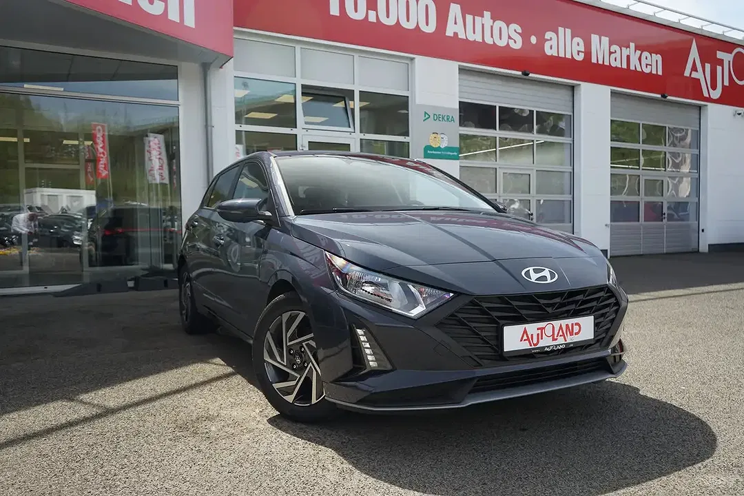 Hyundai i20 - Thumbnail 3
