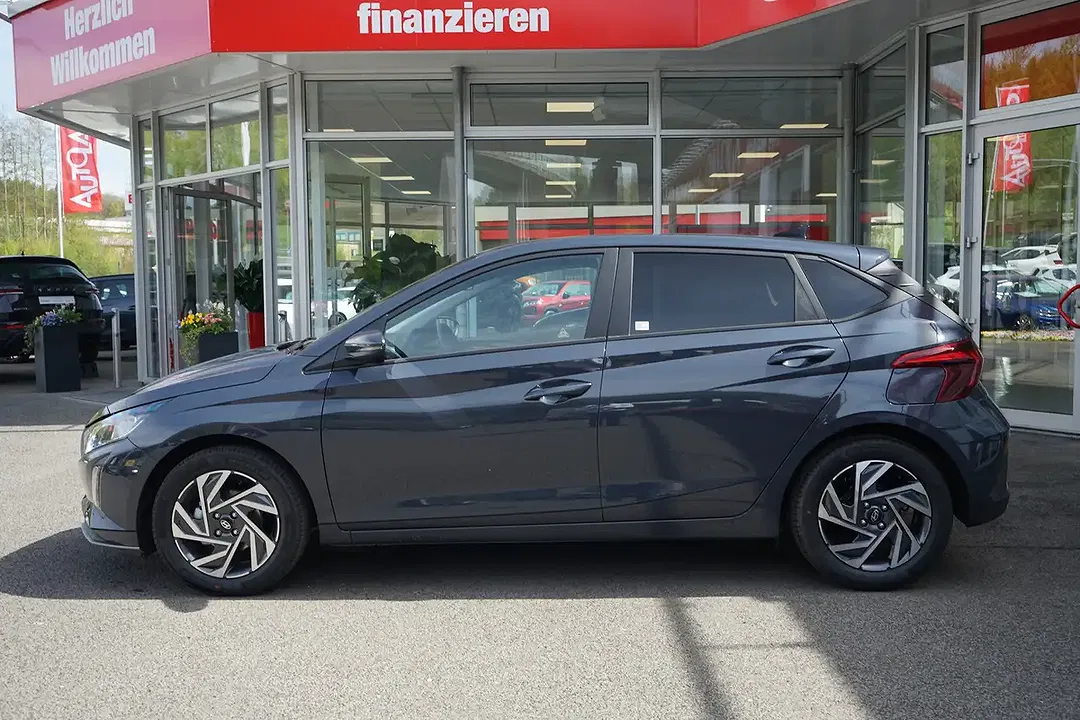 Hyundai i20 - Thumbnail 4