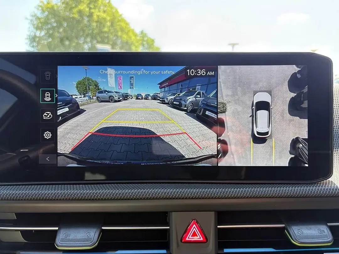 Kia EV6 - Thumbnail 16