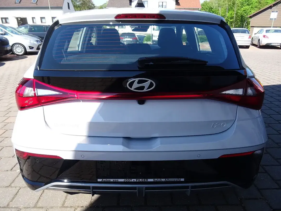 Hyundai i20 - Thumbnail 5