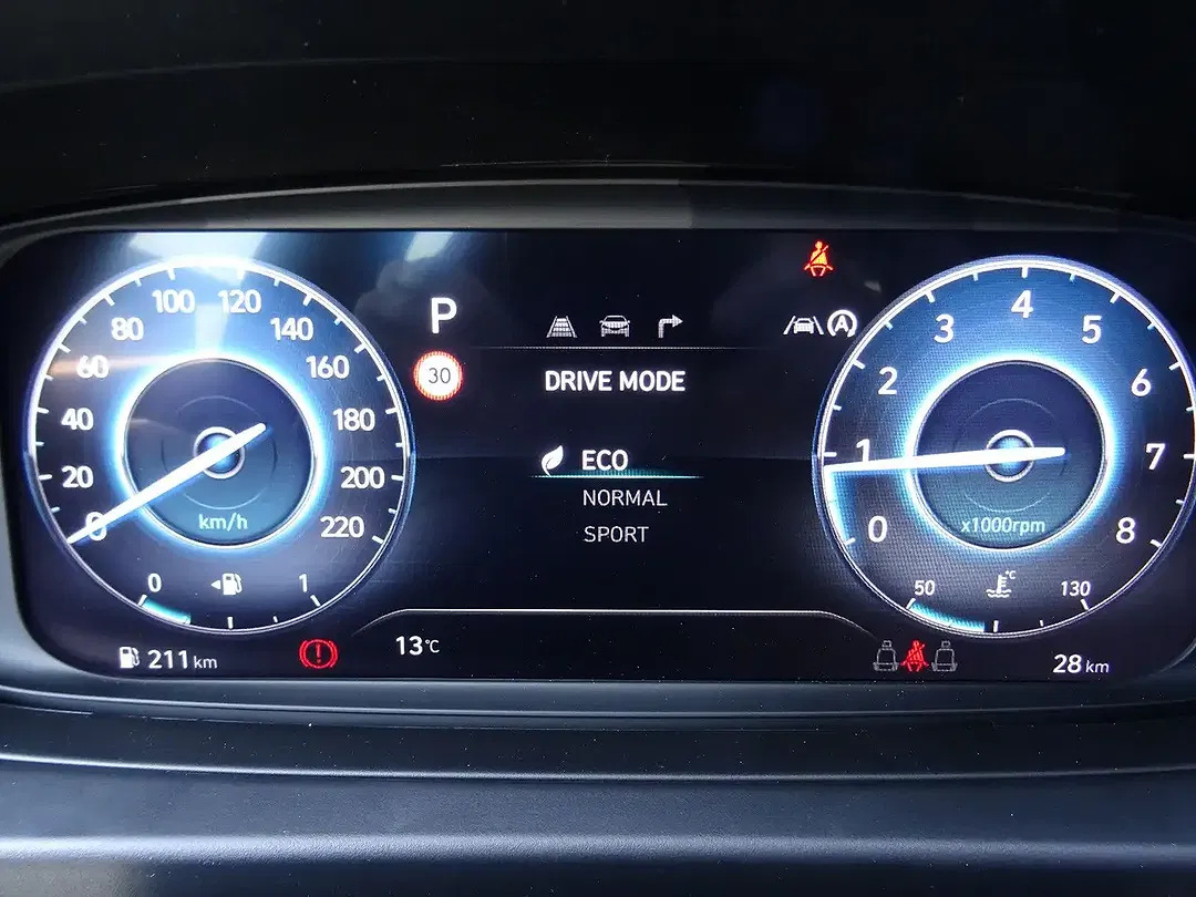 Hyundai i20 - Thumbnail 9