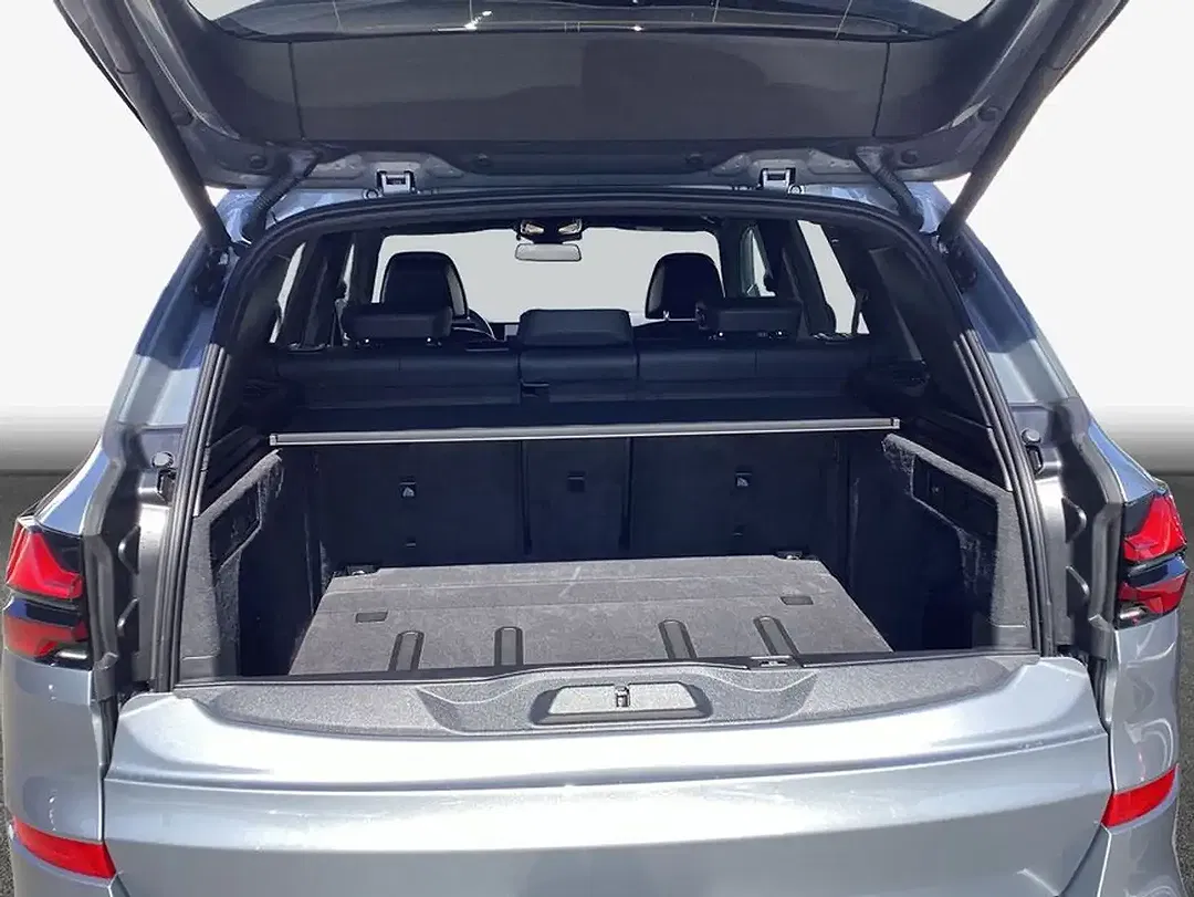 BMW X5 - Thumbnail 10