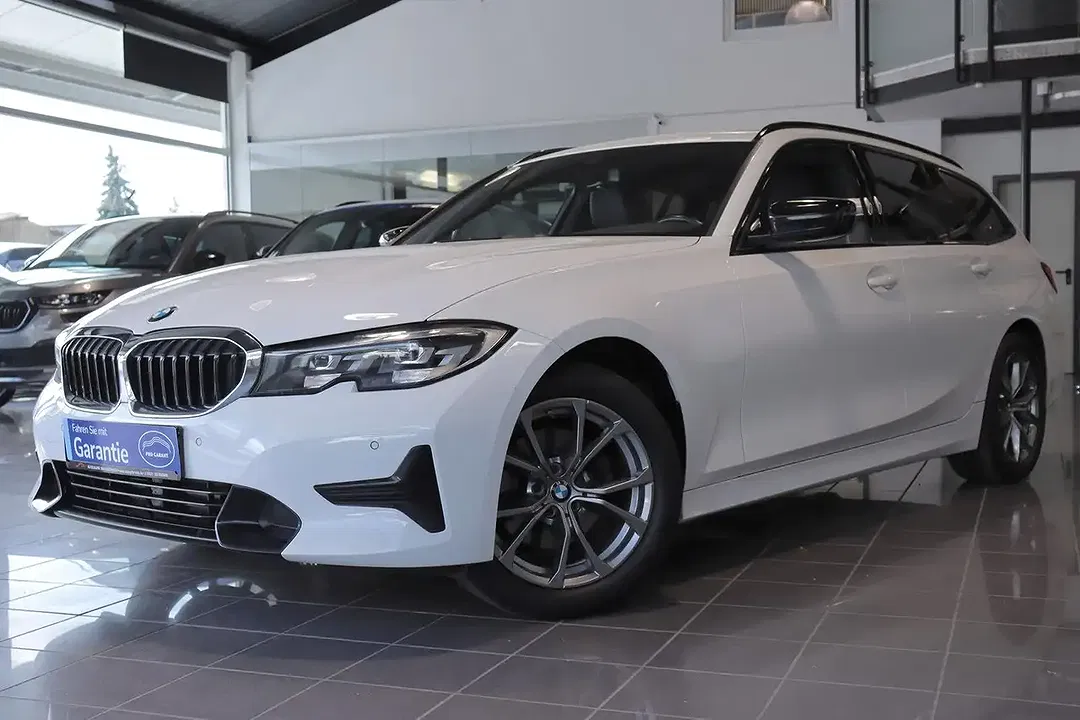 BMW 320 - Thumbnail 8