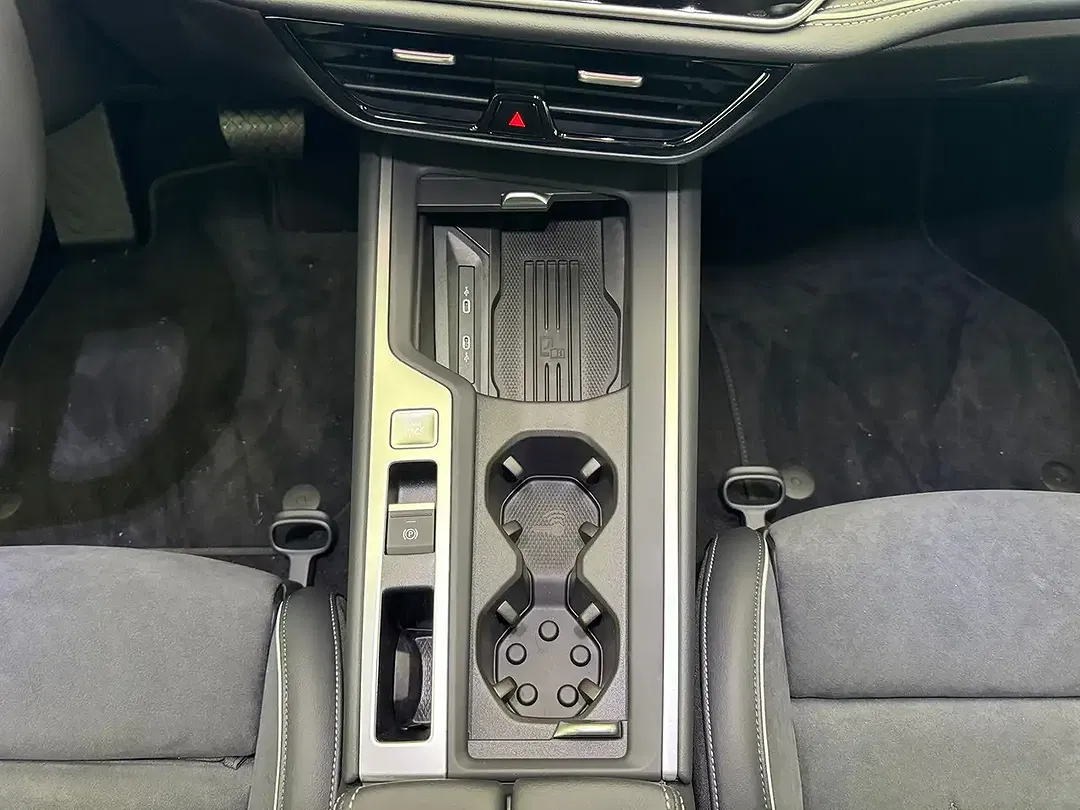 Volkswagen Passat Variant - Thumbnail 10
