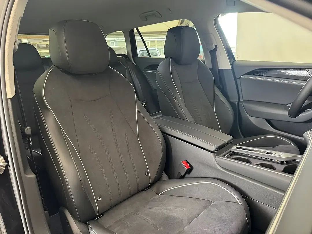 Volkswagen Passat Variant - Thumbnail 14