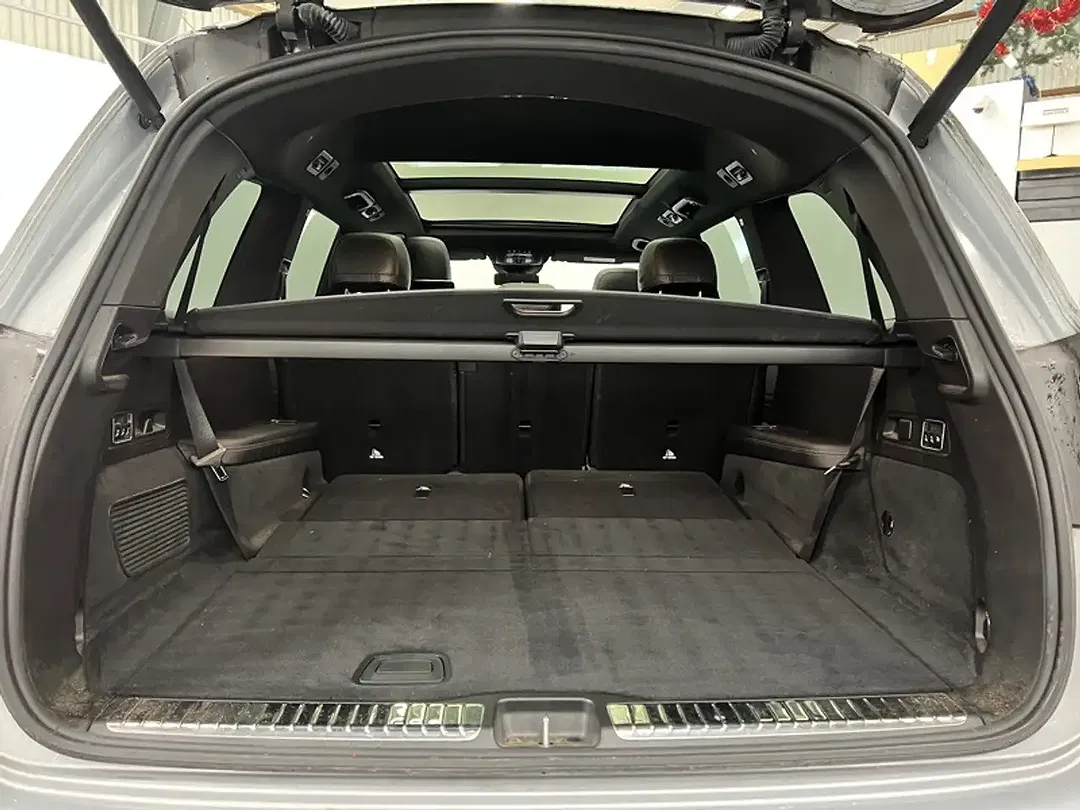 Mercedes-Benz GLS 450 - Thumbnail 15