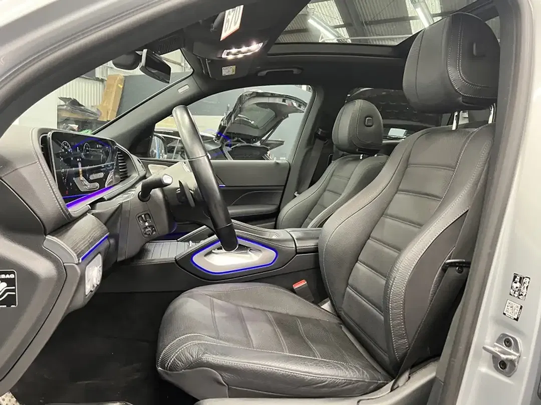 Mercedes-Benz GLS 450 - Thumbnail 8
