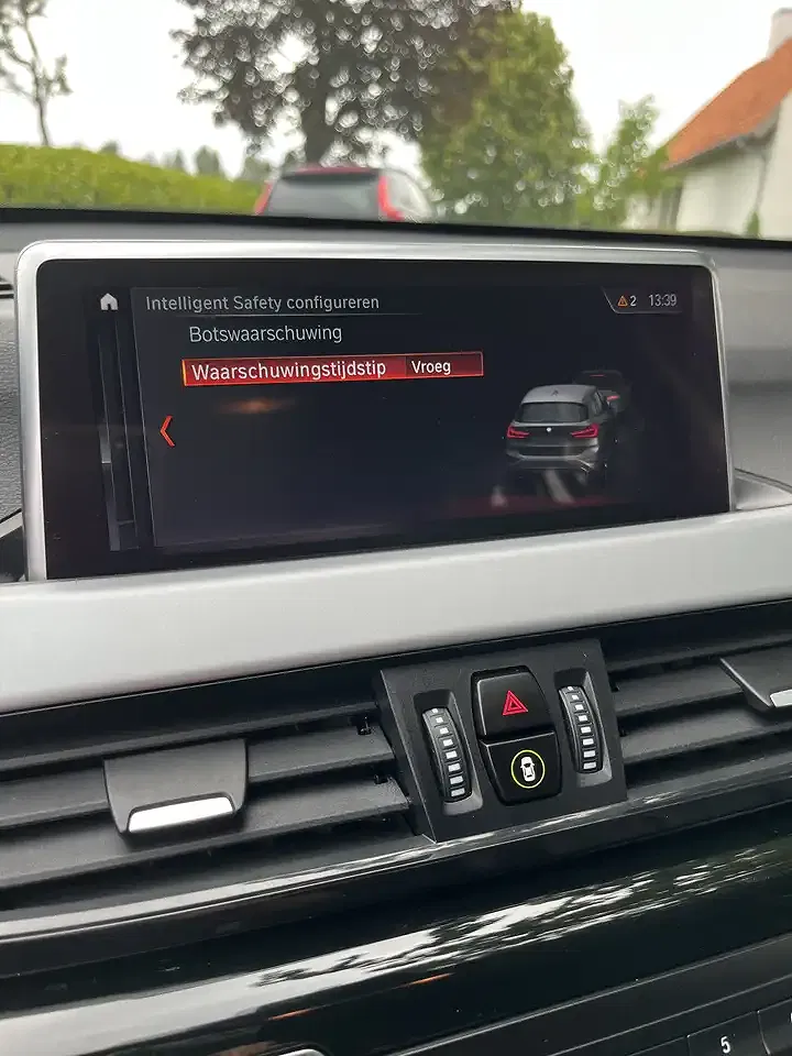BMW X1 - Thumbnail 19