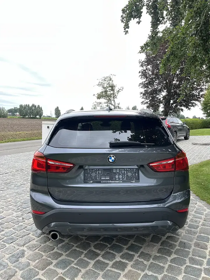 BMW X1 - Thumbnail 6