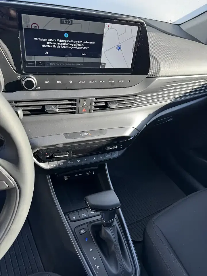 Hyundai i20 - Thumbnail 10
