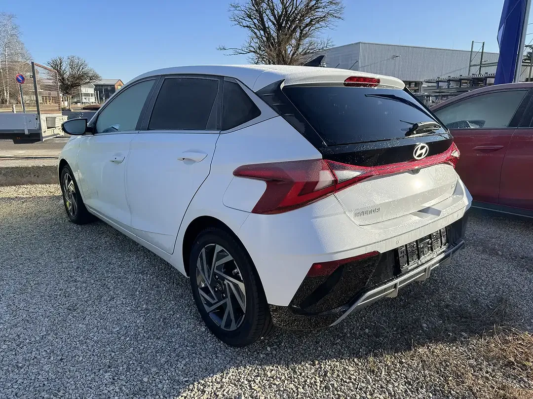 Hyundai i20 - Thumbnail 5