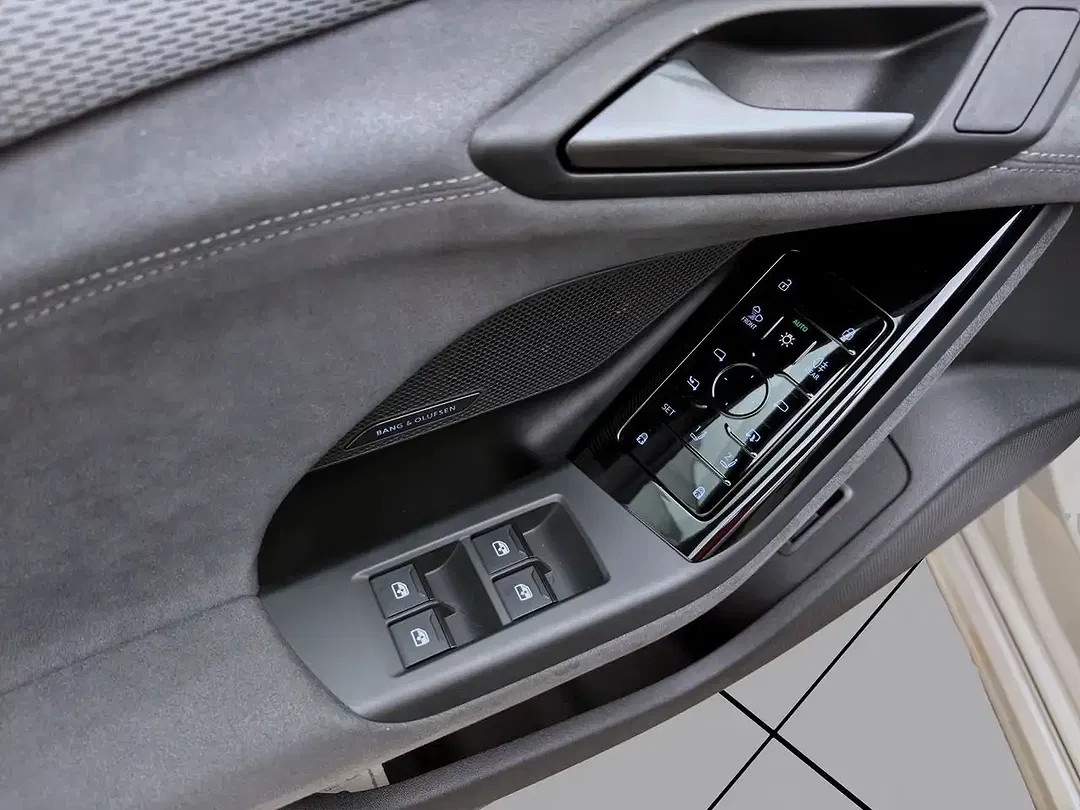 Audi A6 e-tron - Thumbnail 11