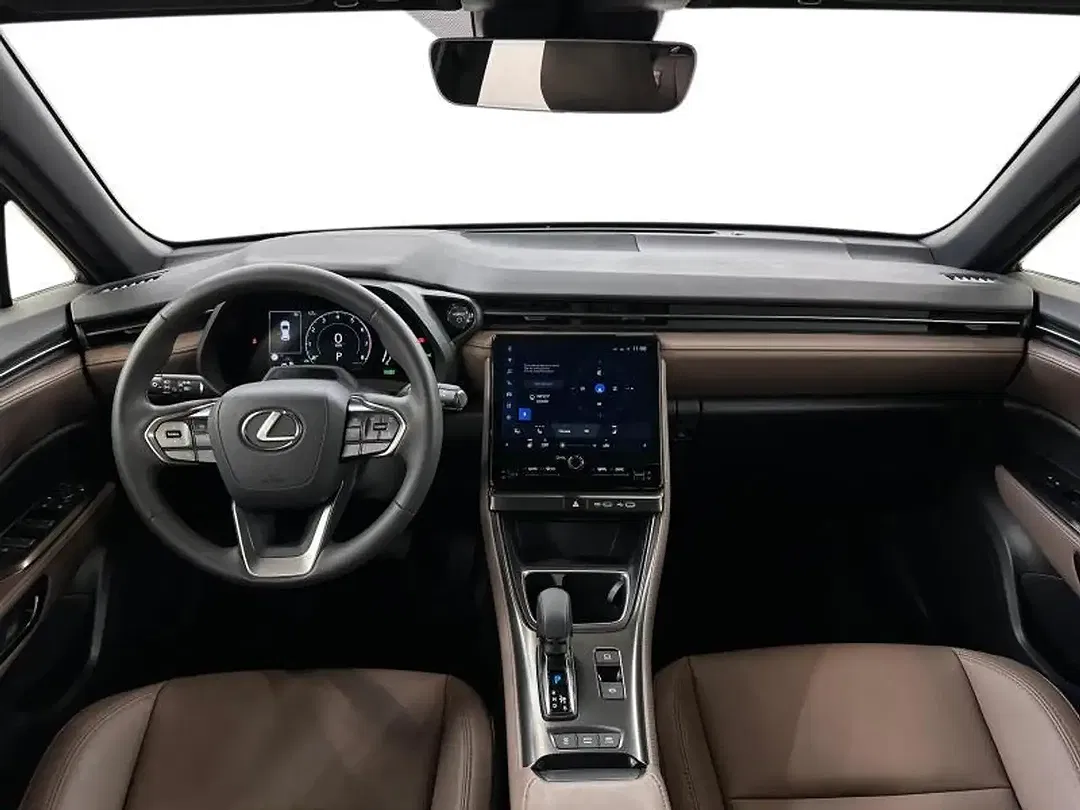 Lexus LBX - Thumbnail 7