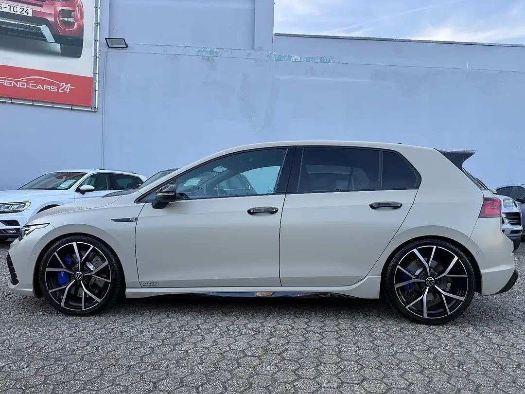 Volkswagen Golf - Thumbnail 2