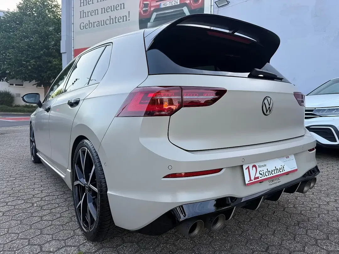 Volkswagen Golf - Thumbnail 3