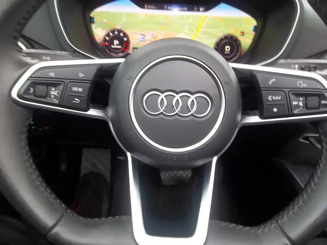 Audi TT - Thumbnail 13