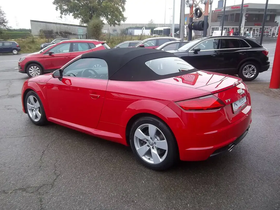 Audi TT - Thumbnail 2