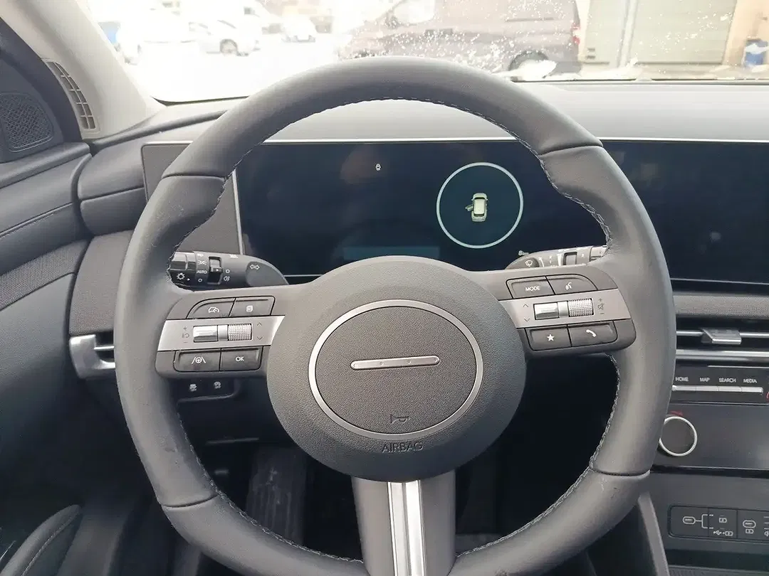 Hyundai TUCSON - Thumbnail 11