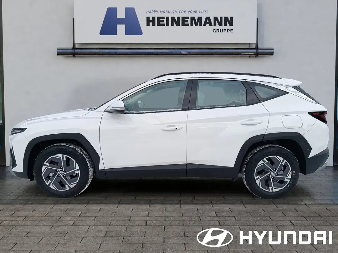 Hyundai TUCSON - Thumbnail 2