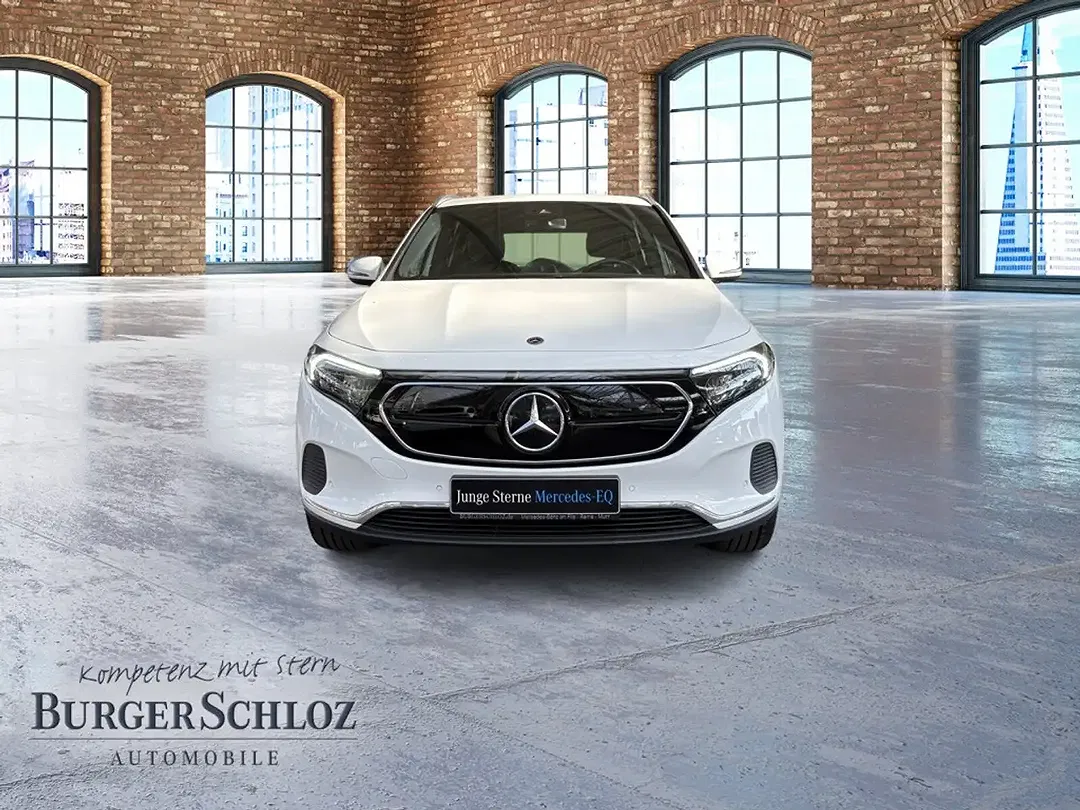 Mercedes-Benz EQA 250 - Thumbnail 2