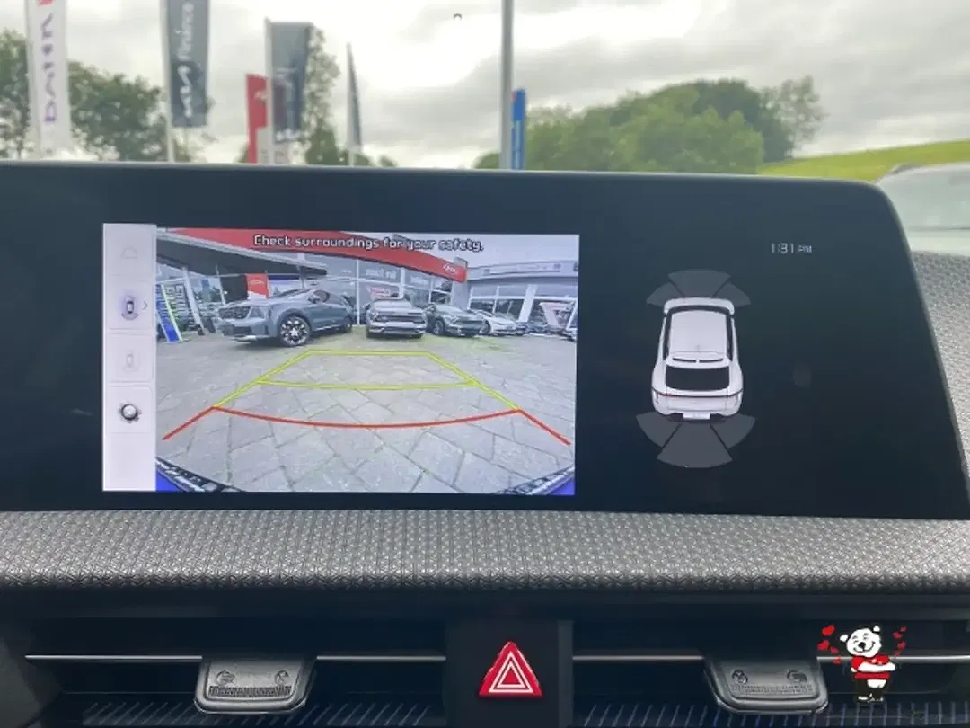 Kia EV6 - Thumbnail 13
