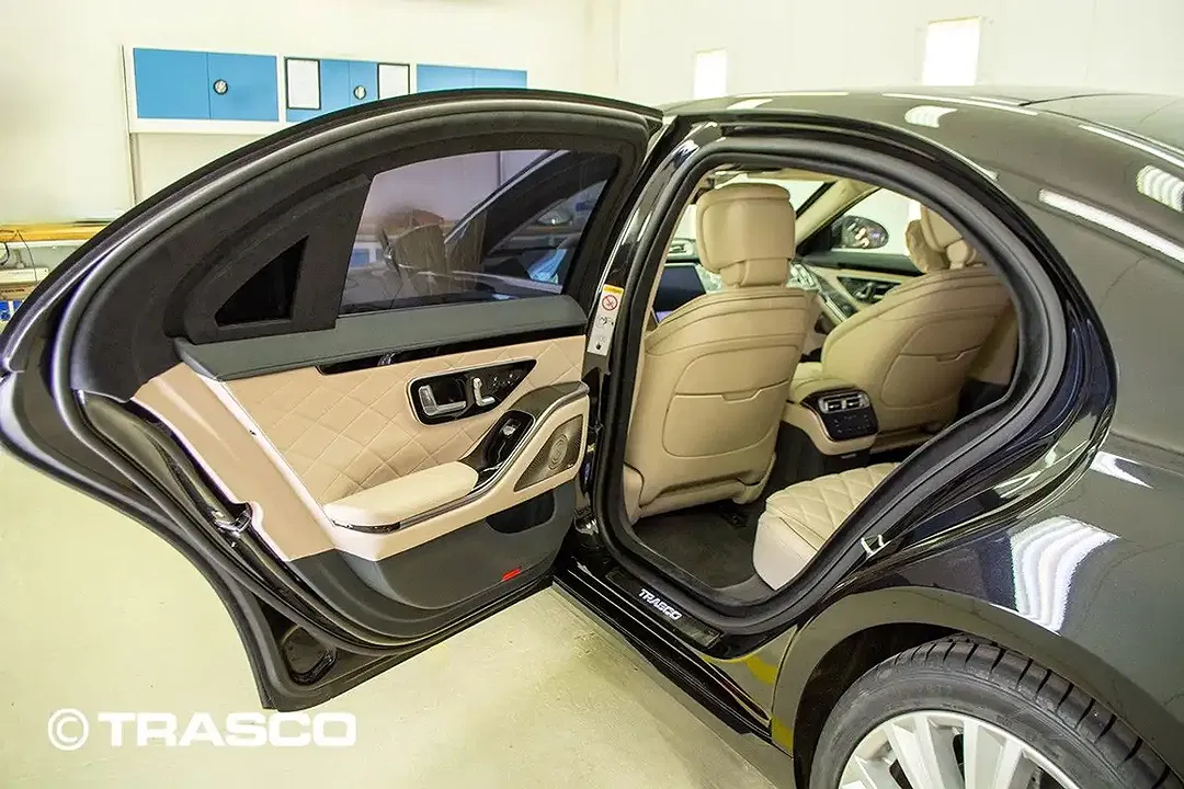 Mercedes-Benz S 500 - Thumbnail 2
