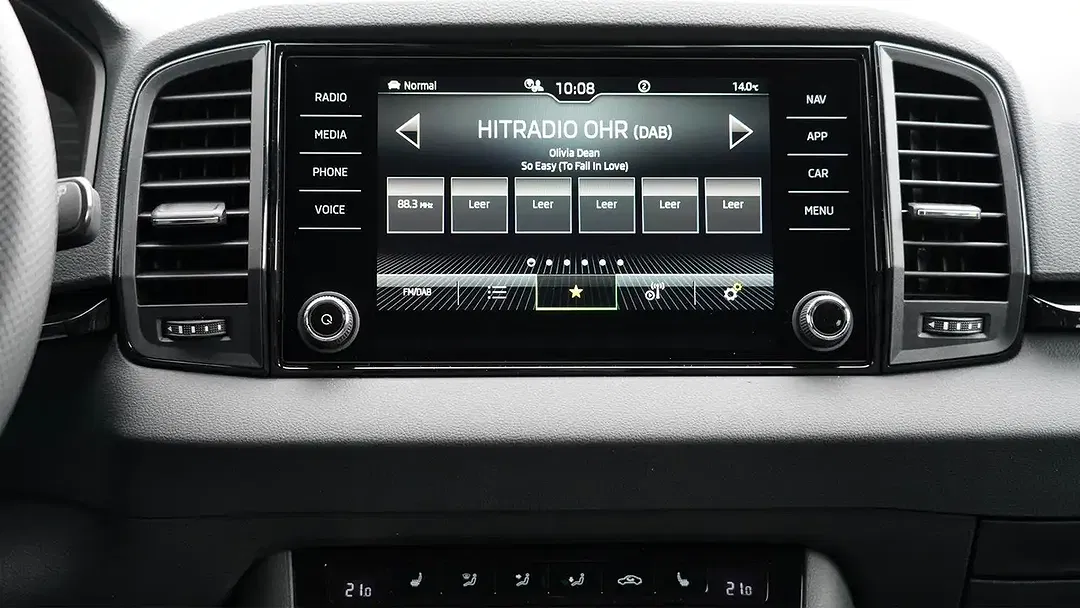 Skoda Karoq - Thumbnail 11