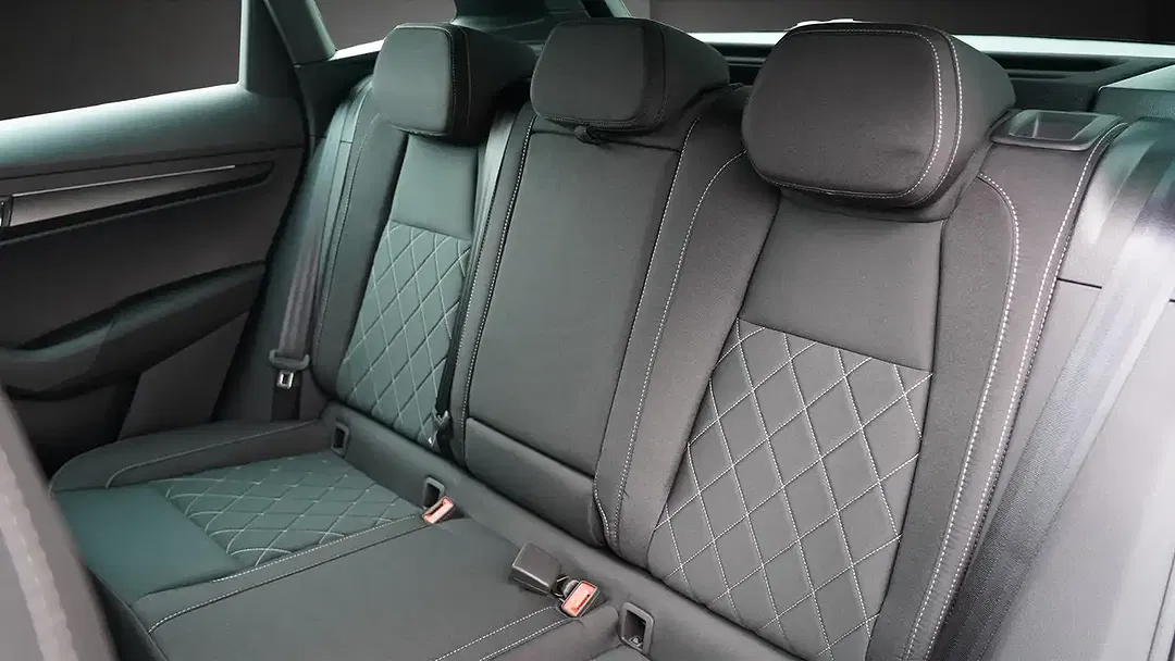 Skoda Karoq - Thumbnail 13