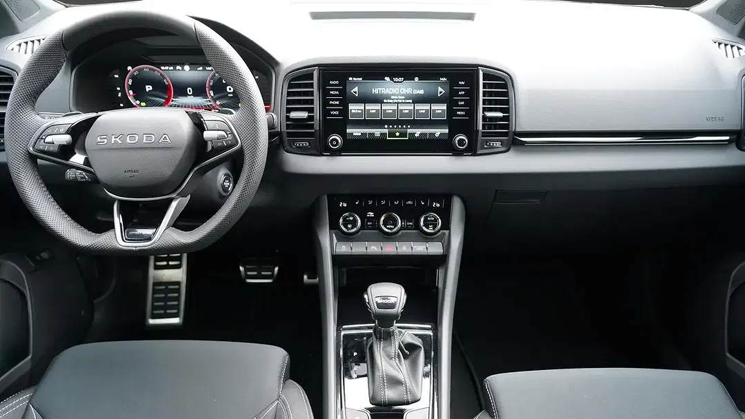 Skoda Karoq - Thumbnail 6