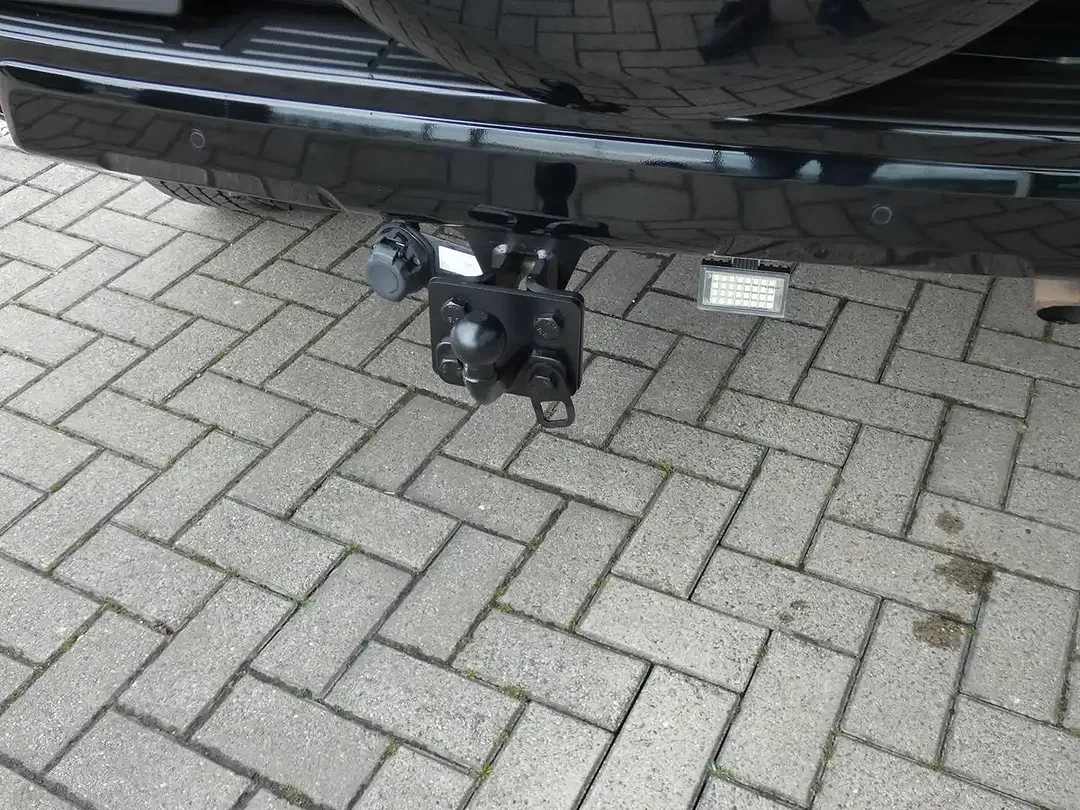 Toyota Land Cruiser - Thumbnail 5