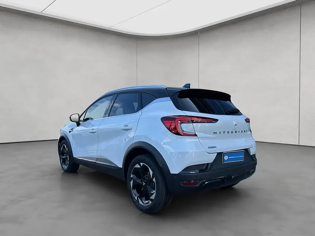 Mitsubishi ASX - Thumbnail 3
