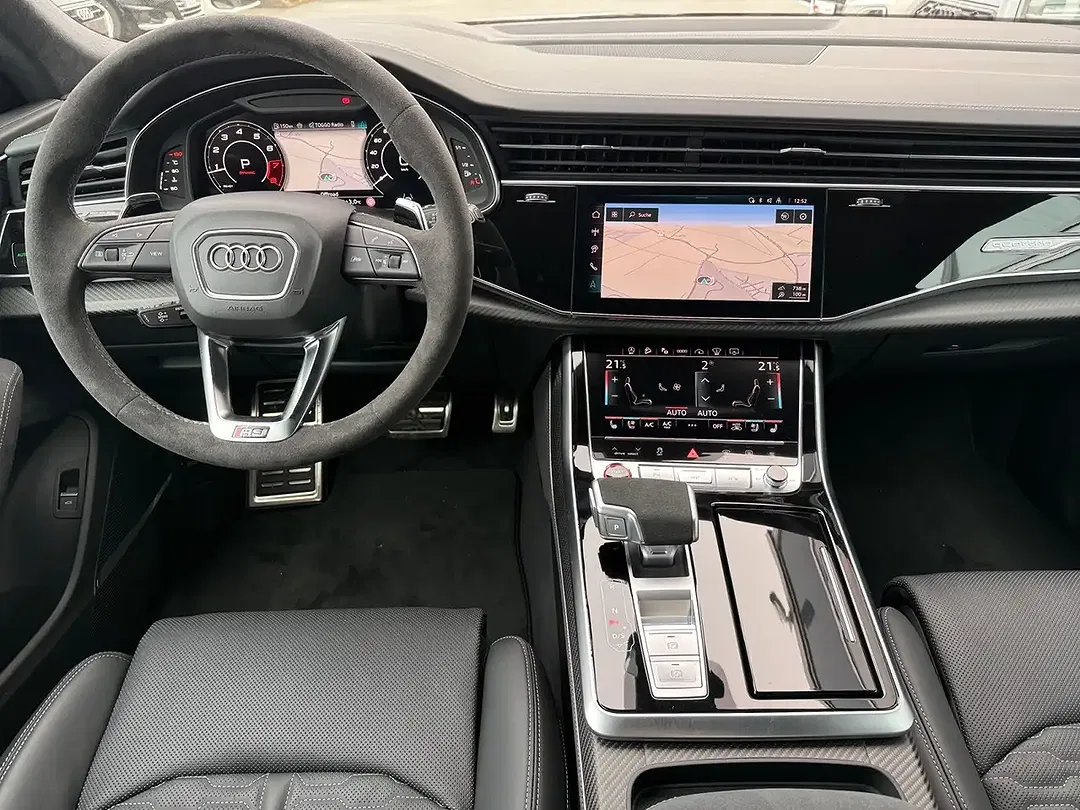Audi RS Q8 - Thumbnail 9