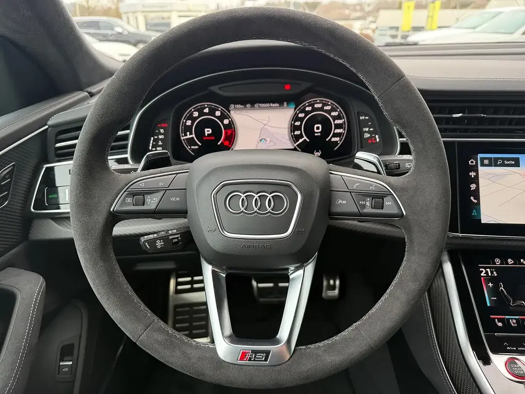 Audi RS Q8 - Thumbnail 11