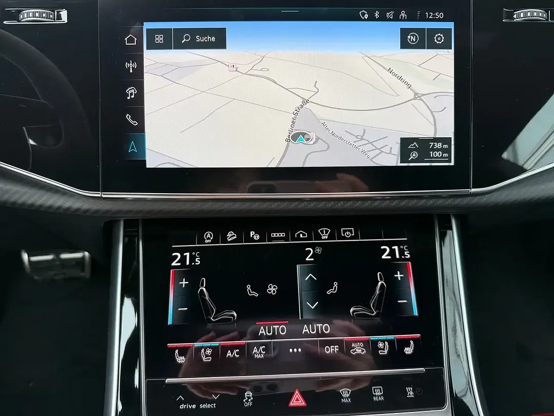Audi RS Q8 - Thumbnail 13