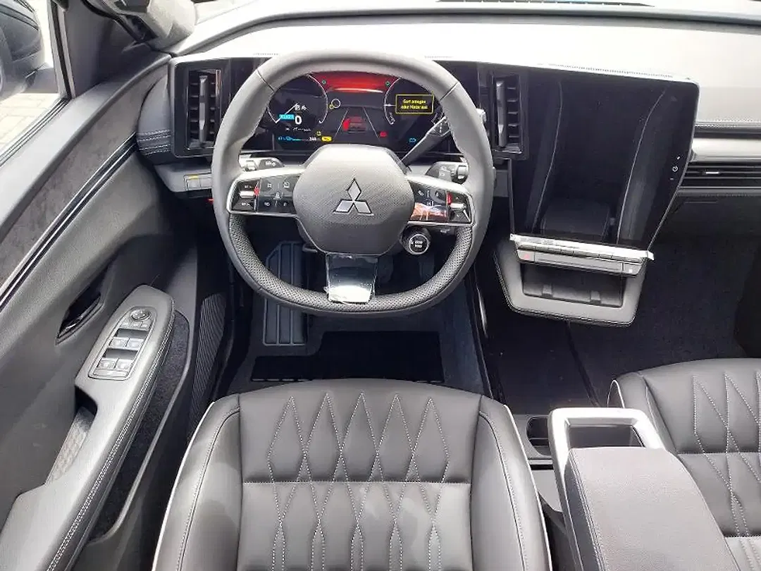 Mitsubishi Eclipse Cross - Thumbnail 11