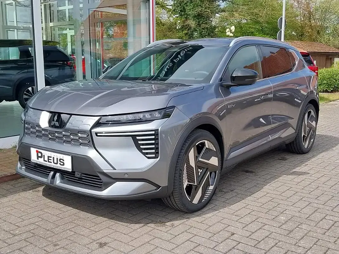 Mitsubishi Eclipse Cross - Thumbnail 2