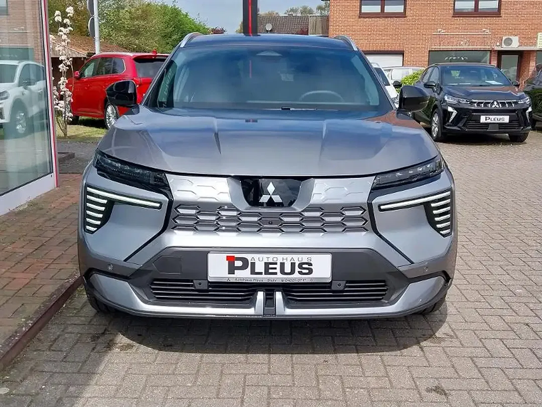 Mitsubishi Eclipse Cross - Thumbnail 3