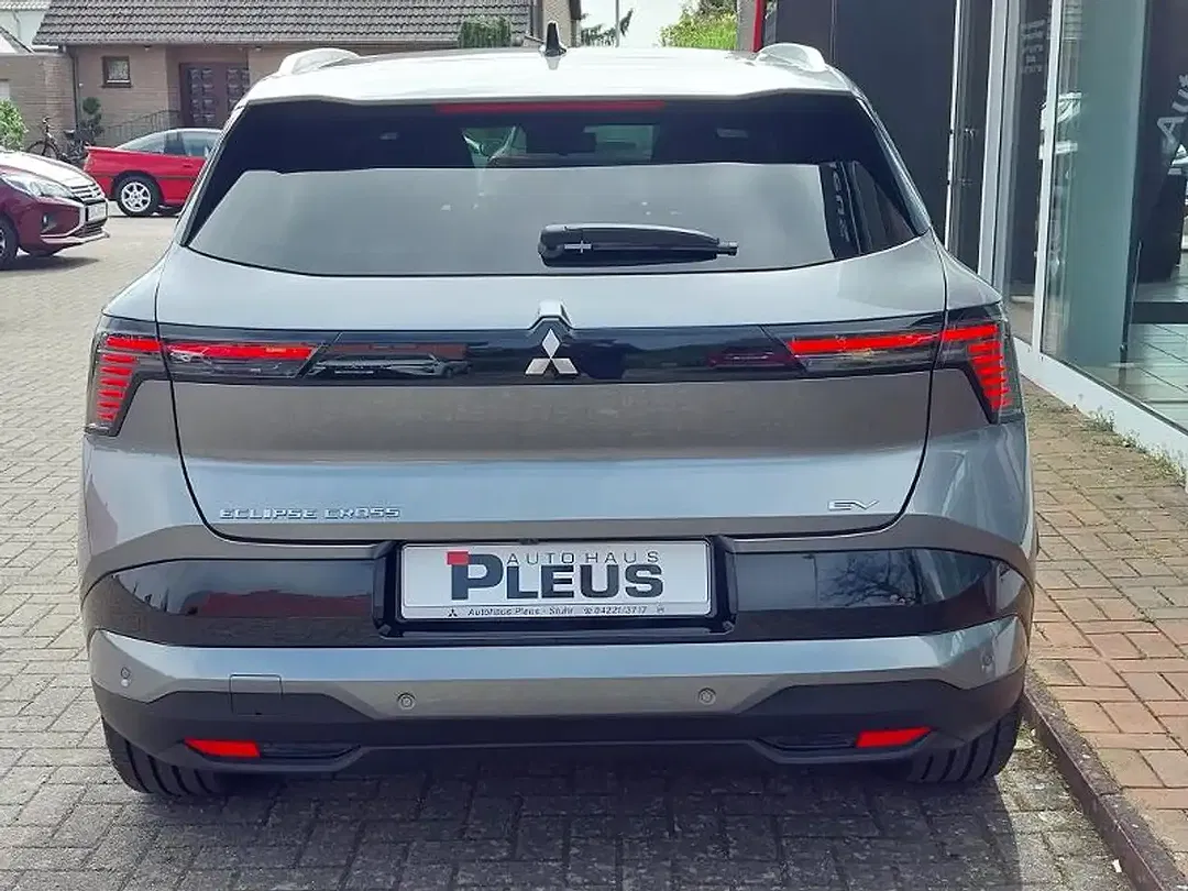 Mitsubishi Eclipse Cross - Thumbnail 5