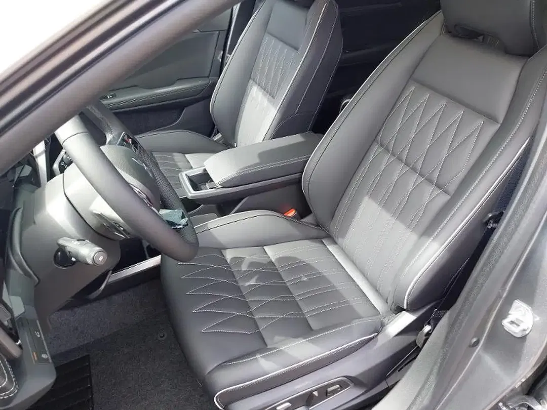 Mitsubishi Eclipse Cross - Thumbnail 9