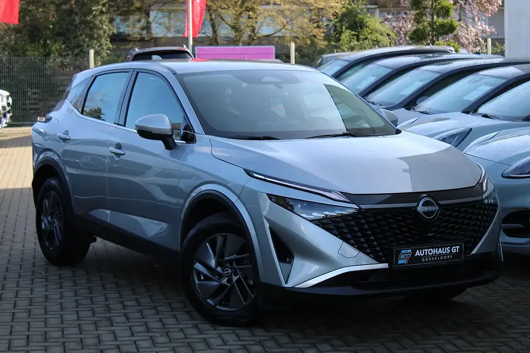 Nissan Qashqai - Thumbnail 3